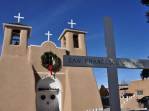 A tradicional e centenária igreja de San Francisso de Asis, em Taos, no Novo México, nos Estados Unidos